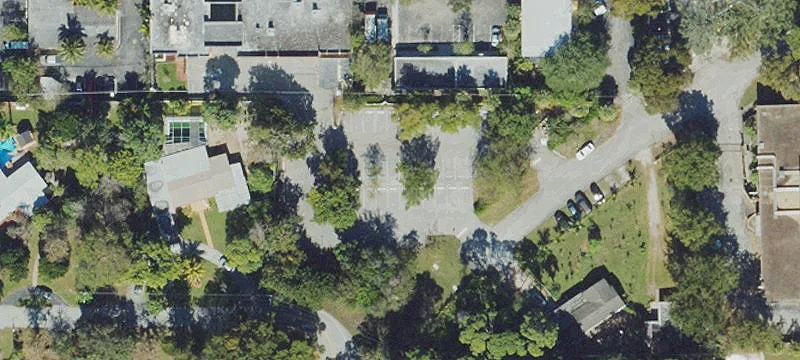 4302 Bryan Blvd