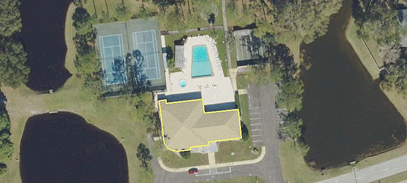 28429 Williamsburg Dr
