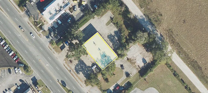 1405 Young Blvd