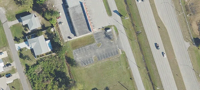 6215 Us Hwy 27th N