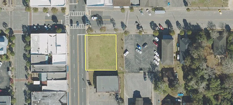 103 7th Ave