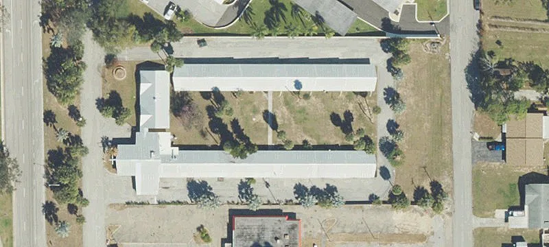 517 Us 27th N
