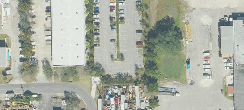 1841 33rd Ct