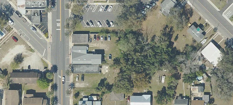 221 Main St
