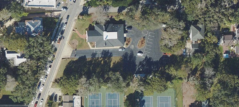 242 Howell Ave