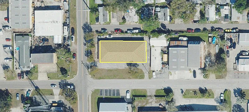 1100  Ave
