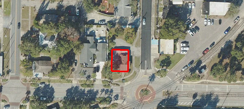 319 Main St