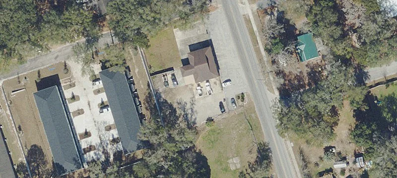 611 Oakridge Ave