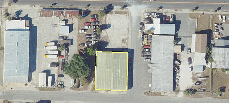 215 Main St