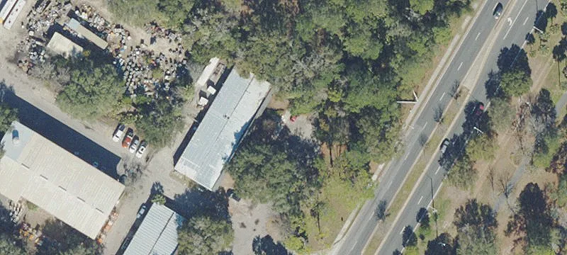 2412 Waldo Rd