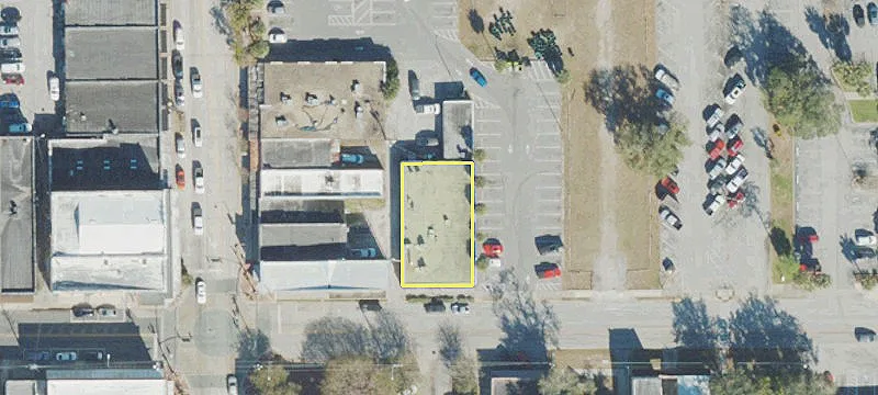 111 Rich Ave
