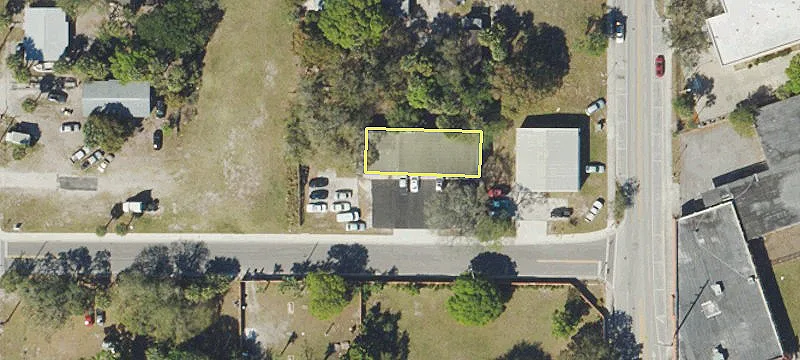 712 Ave A A