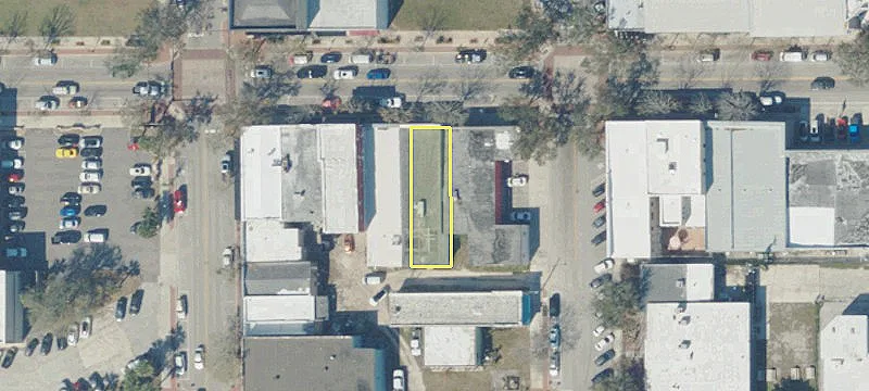 375 Main St