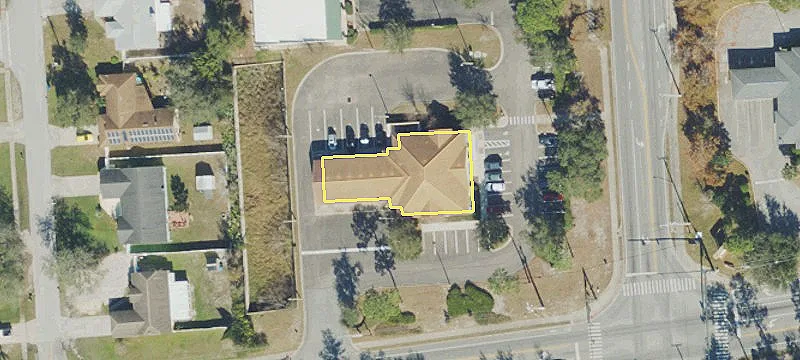 596 Courtland Blvd