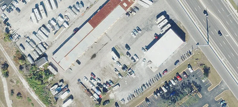 1030 Us Hwy 41st S Byp