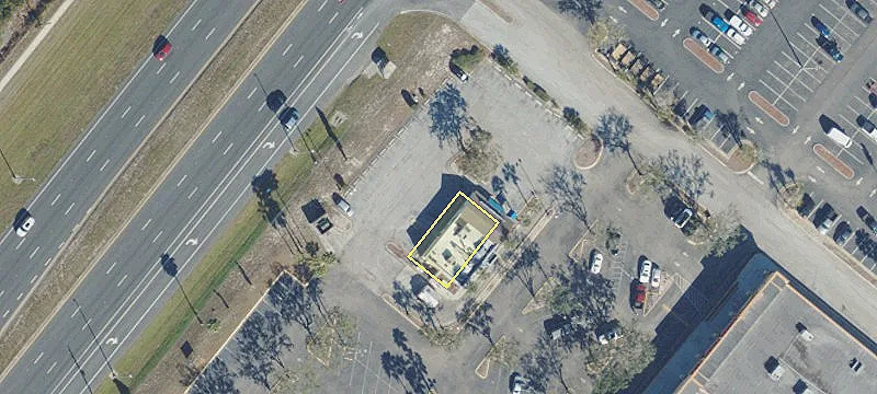 2440 Commercial Way