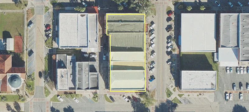 186 Range Ave