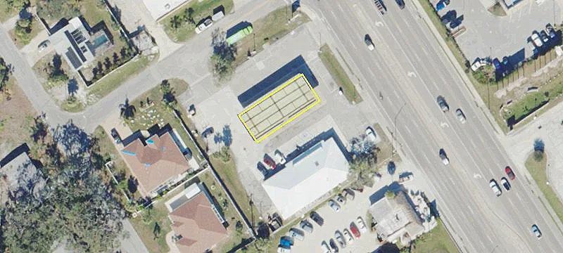 1848 Tamiami Trl