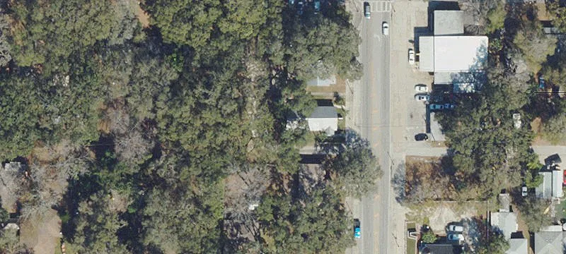 6113 Grand Blvd
