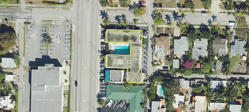 3712 Broadway