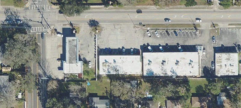1615 Edgewood Dr