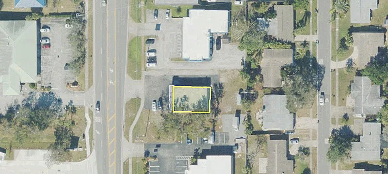 240 Courtenay Pkwy