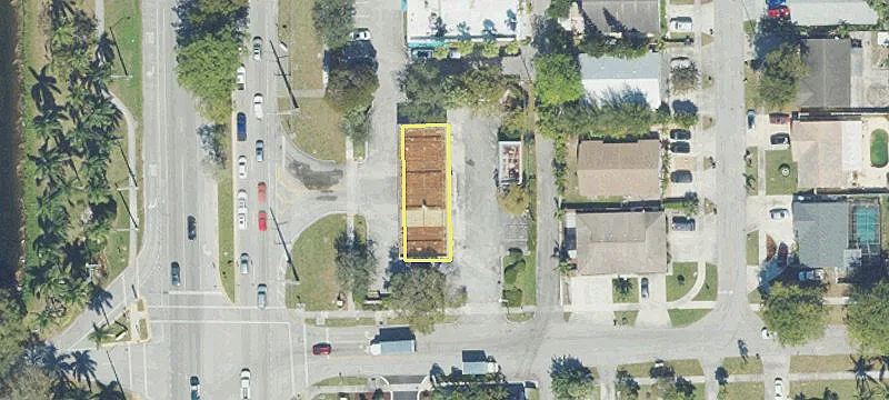 390 Powerline Rd