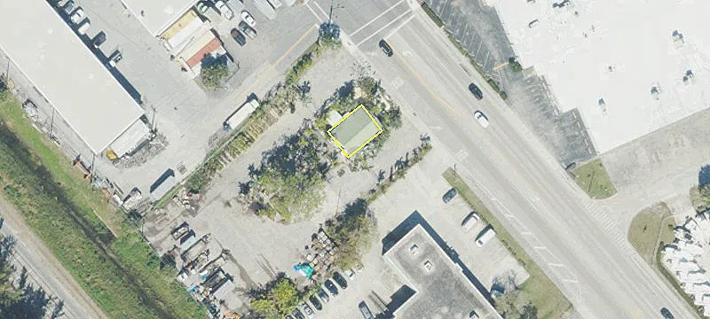 3590 Dixie Hwy