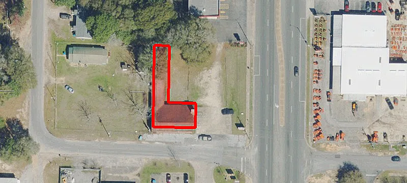 1198 Ferdon Blvd