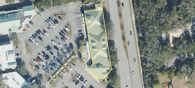 128 Sea Grv Main St