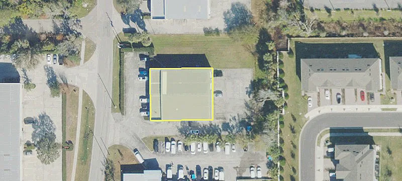 301 Central Park Dr