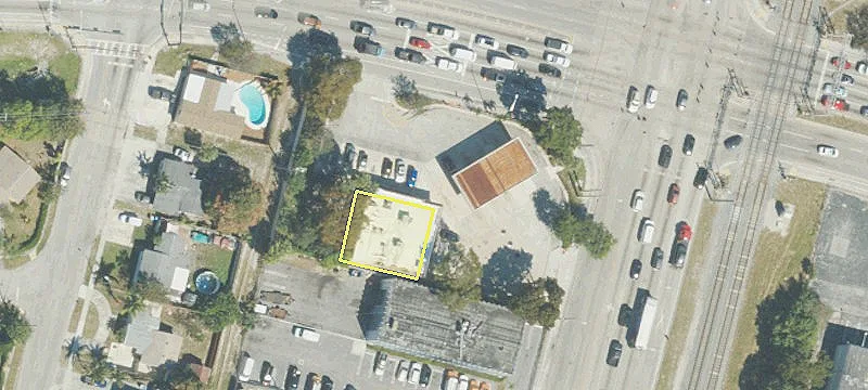 2391 Dixie Hwy
