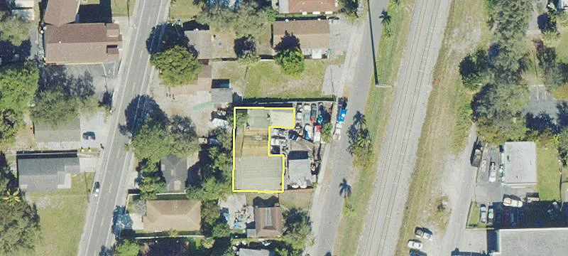 129 4th Ave