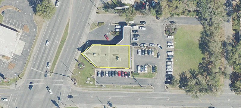 6700 Davis Hwy