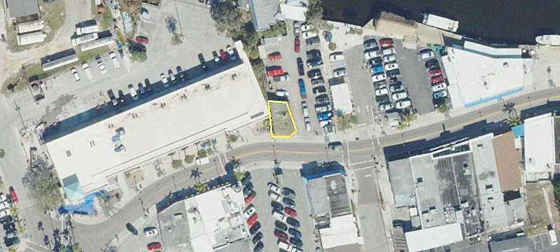 808 Dodecanese Blvd