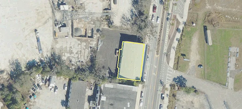 1012 Main St