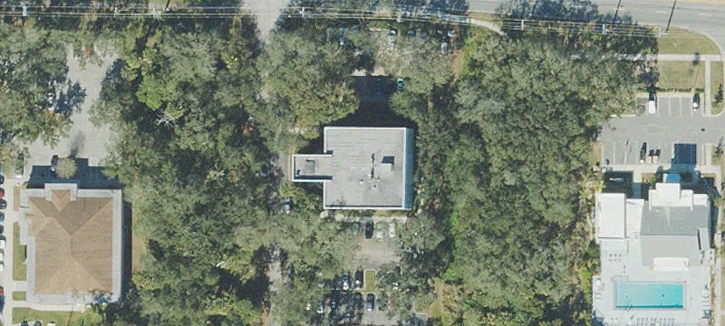 1735 Hibiscus Blvd