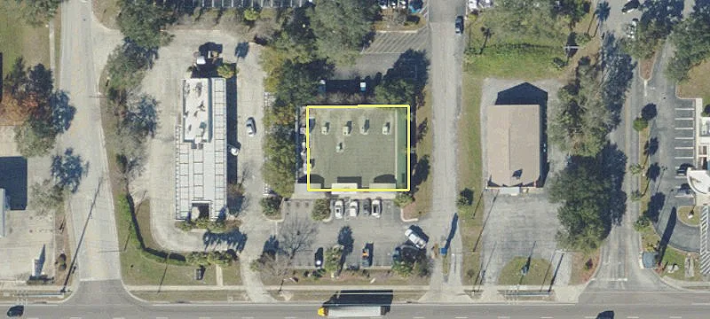 6923 Rdg Rd