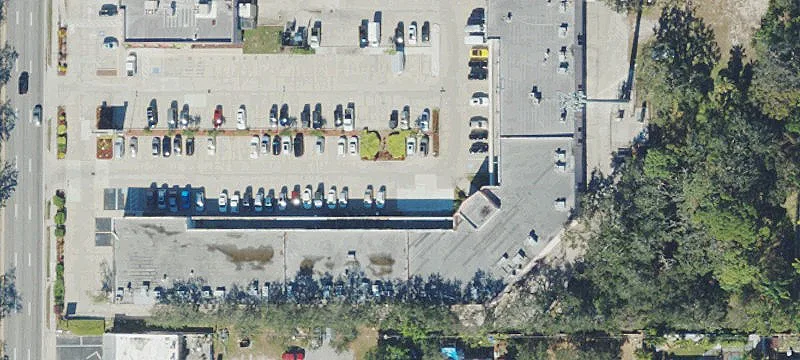 4141 Tamiami Trl