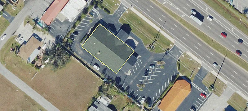 2151 Tamiami Trl