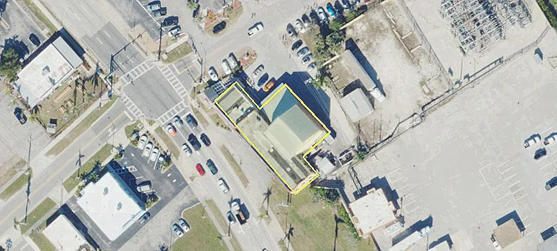 408 Tamiami Trl