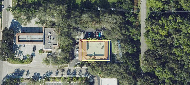 1420 Park Dr
