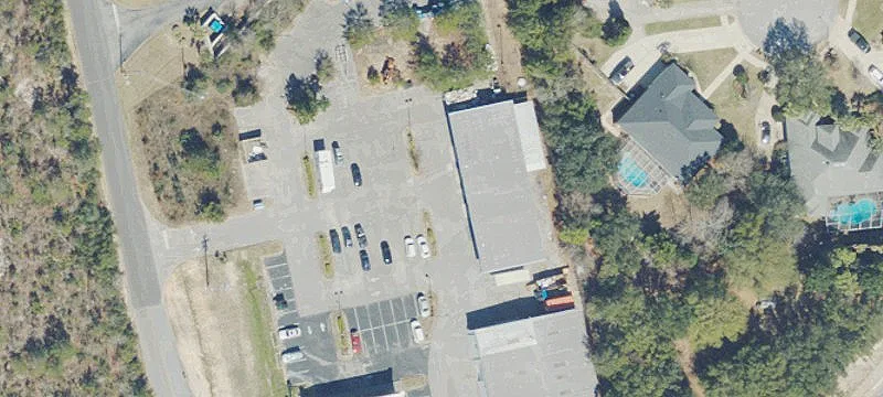 2550 Gulf Breeze Pkwy