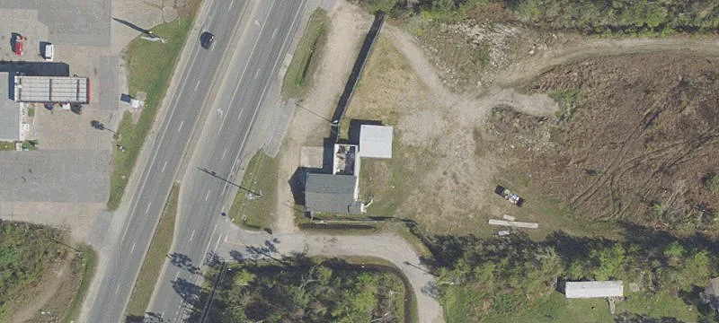 6840 Hwy 77