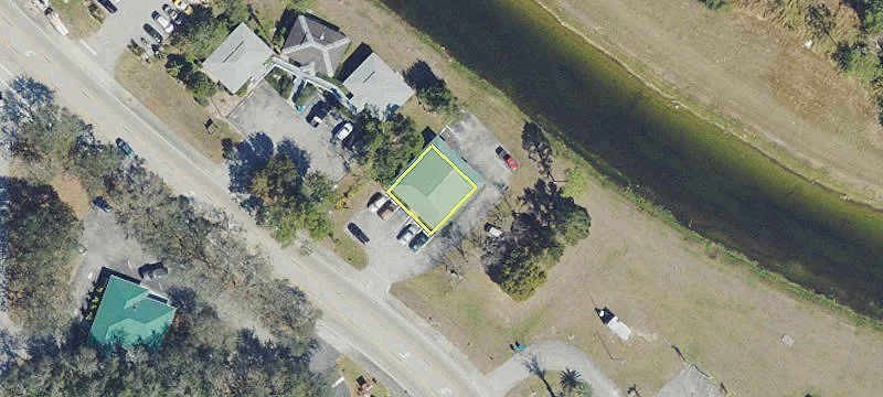 400 Lee Blvd