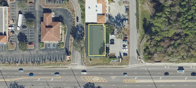 1102 Bloomingdale Ave