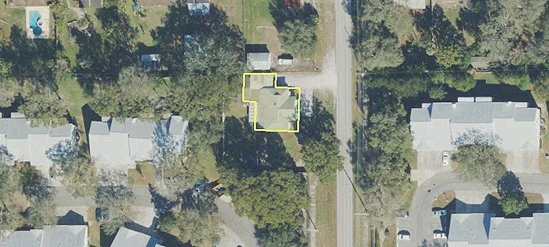 2110 Fredrica Dr