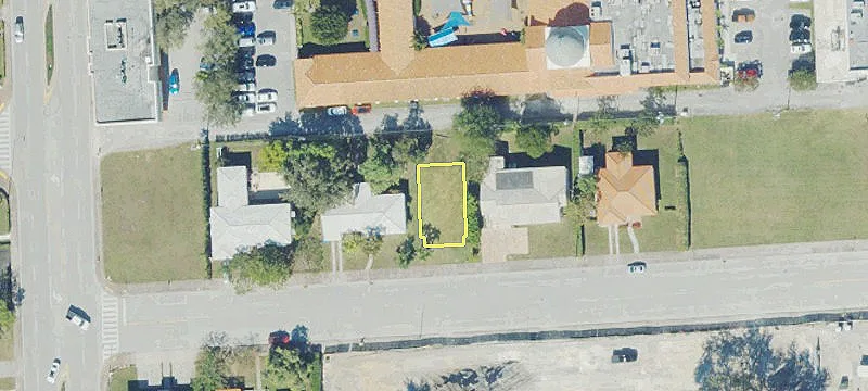 333 Catalonia Ave