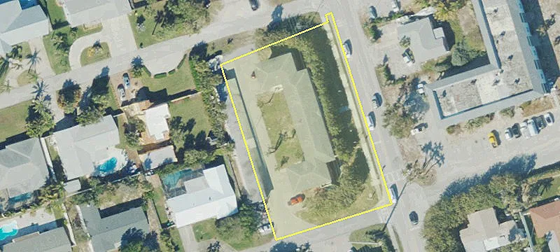 900 Miramar Ave