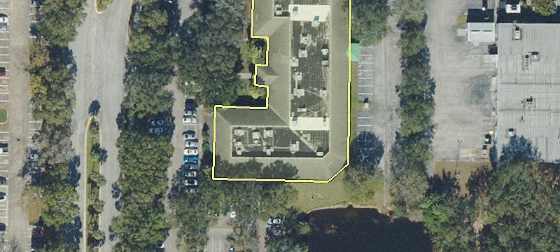 8001 Woodland Ctr Blvd, Tampa, FL 33614-2437 - Office building | Realmo
